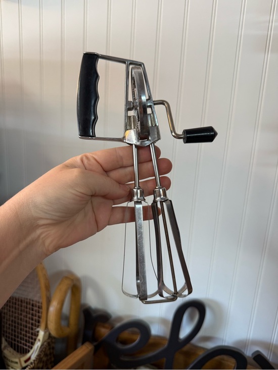 Vintage Other - Vintage Hand Crank Egg Beater - Silver & Black
